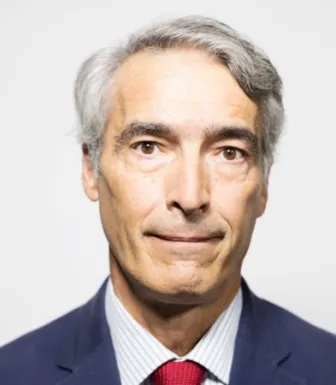 Imagem de Gonzalo Escribano, que dirige o Programa de Energia e Clima no Elcano Royal Institute