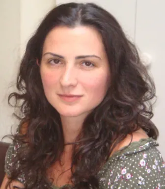 Imagem da cientista política Ana Rezende-Matias