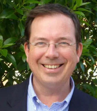 Imagem de Laurent Goater, fundador de «Rencontres Littéraires de l'Alliance Française»