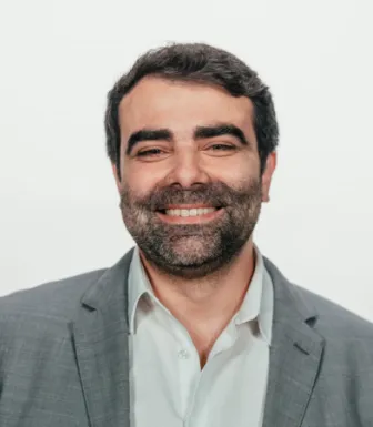 Imagem do economista e professor da NovaSBE, João B. Duarte