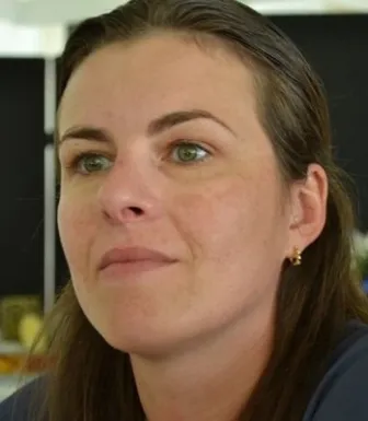 Imagem de uma mulher, a politóloga Teresa Ruel. Crédito: D/R.