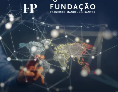 Imagem de uma mapa do mundo sobre um fundo azul com os logotipos da Fundação e da Foreign Policy