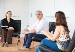 Imagem da Praça da Fundação «Monte Gordo: do turismo ao Sertão», na Feira do Livro de Lisboa