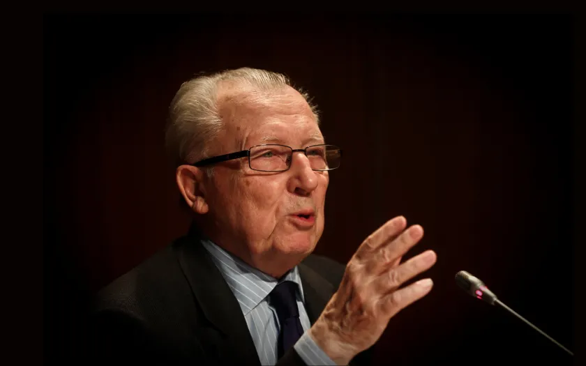 Imagem do ex-presidente da Comissão Europeia. Jacques Delors, numa conferência em Lisboa em 2013. Crédito: Mário Cruz/Lusa
