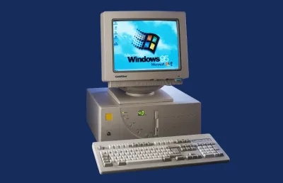 Um computador de 1995 que, no ecrã, mostra a versão do Windows 95 da Microsoft. Crédito: Shutterstock