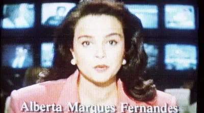 Imagem da primeira emissão da Sic, com Alberta Marques Fernandes.