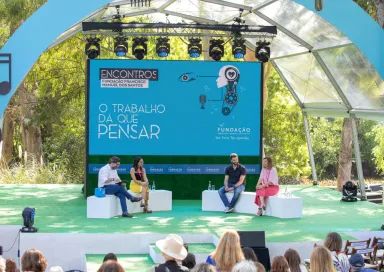 Debate Uma vida várias carreiras Encontro O Futuro do Trabalho