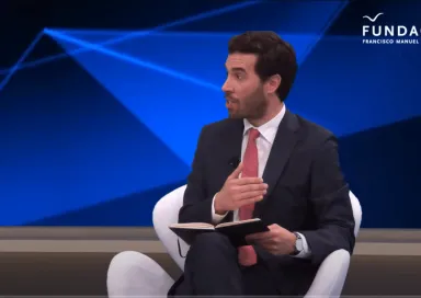 Imagem debate Qual a eficiência do sistema de transportes em Portugal?