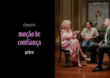 Imagem de Guilherme Geirinhas com Lili Caneças e Pedro Nuno Santos, durante a gravação da rúbrica «Moção de Confiança»
