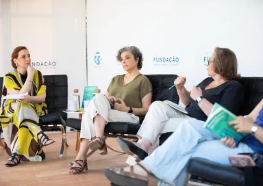 Imagem da Praça da Fundação «Investir em Ciência: porquê?»