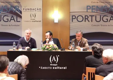 Imagem da apresentação do ensaio «Portugal, Um perfil histórico», de Pedro Calafate