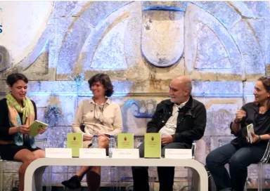 Imagem da apresentação do ensaio «Ambiente em Portugal, de Sofia Vaz Guedes, com Joana Lobo Antunes e Mário Alves