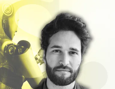 Retrato de Daniel Susskind em primeiro plano, sobreposto a uma imagem estilizada de um robô humanoide em tons de amarelo e cinzento.