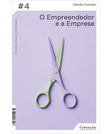 Imagem de uma tesoura aberta, sob um fundo de cor malva. 