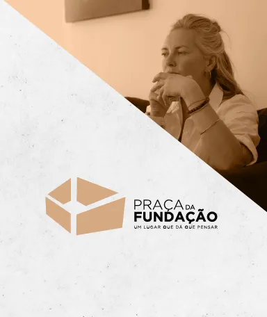 Imagem de uma mulher sentada ilustrada a bege no canto superior direito. Ao centro o texto "Praça da Fundação".