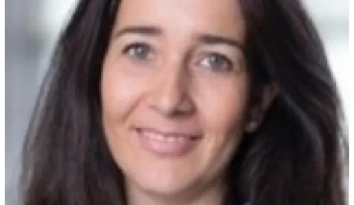 Cláudia Custódio