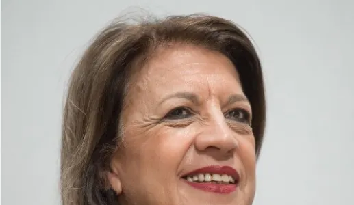 Imagem da socióloga Anália Torres