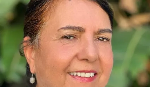 Imagem de Maria Cardeira da Silva, autora do ensaio «Património à solta»