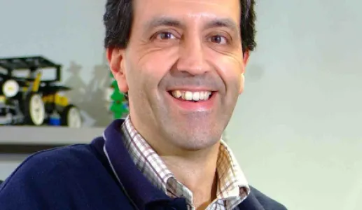 Imagem do professor Pedro Lima