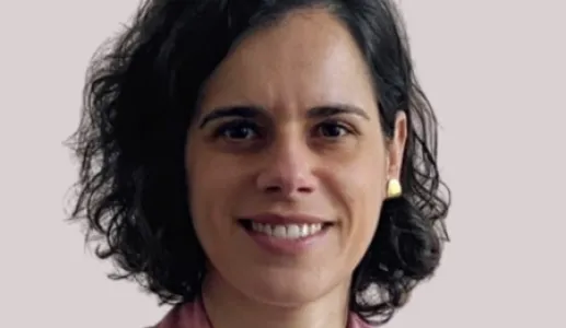 Imagem de Cátia Branquinho, professora auxiliar convidada na Faculdade de Ciências Humanas, Universidade Católica Portuguesa