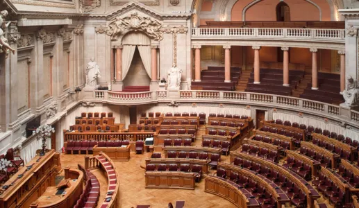 Imagem da Sala das Sessões da Assembleia da República