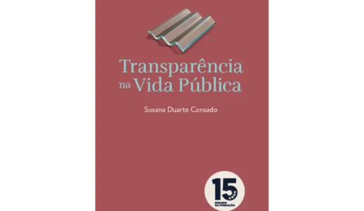 Capa de livro em cor de tijolo, com o desenho de telhas de vidro ao centro e com o texto "Transparência na Vida Pública" e "Susana Duarte Coroado".