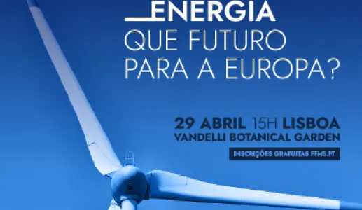 Imagem de uma turbina eólica sobre um fundo azul. Texto "Energia: que futuro para a Europa?".