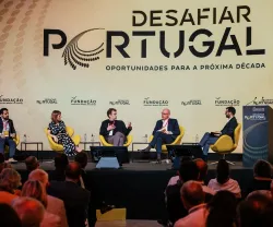 Debate sobre "O desafio da competitividade da economia portuguesa", no Encontro da Fundação Francisco Manuel dos Santos em 2021, "Desafiar Portugal". 