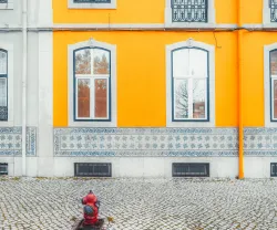 Imagem de prédios de habitação recuperados em Lisboa