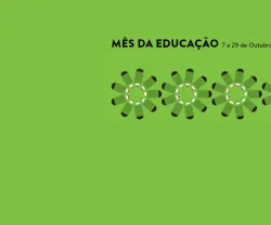 Imagem verde com texto: "MÊS DA EDUCAÇÃO 7 a 29 de Outubro 2015" e desenhos repetidos.