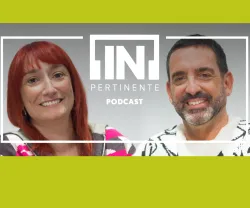 Ana Markl e Vítor Sérgio Ferreira sorridentes, de auscultadores. Texto "[IN]Pertinente".