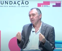 Imagem de Dani Rodrik durante o Encontro da Fundação