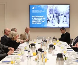 Imagem do encontro da Fundação com eurodeputados, em Bruxelas, para debater o estudos «Mecanismos e Impactos da Abstenção Eleitoral em Portugal»