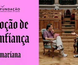 Imagem de Guilherme Geirinhas com Mariana Mortágua, durante a gravação da rúbrica «Moção de Confiança»