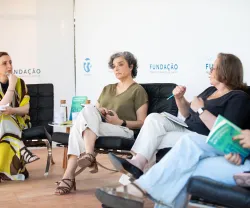 Imagem da Praça da Fundação «Investir em Ciência: porquê?»