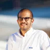 Um homem jovem, com óculos, o professor de Finanças Filipe Correia. D.R.